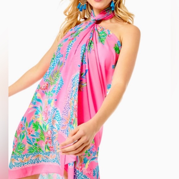 Lilly Pulitzer Accessories - NWT Lilly Pulitzer sarong